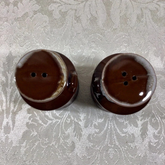 Vintage Brown Milk Can Salt and Pepper Shakers - Made in Japan - Picture 6 of 7